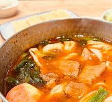 Tomato Snowflake Beef Brisket Rice Noodles