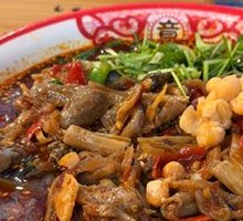 Spicy Pepper Chicken Offal Rice Noodles