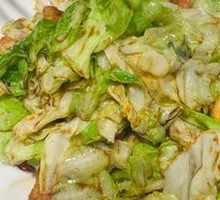 Nang Stir-Fried Cabbage