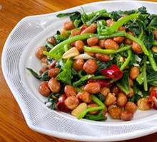 Pine Nut Spinach