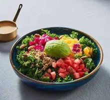 Avocado Kale Salad