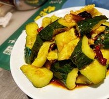 Garlic-Pressed Cucumber