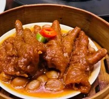 Honey-glazed Steamed Chicken Feet