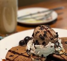 Signature Chocolate Muffin