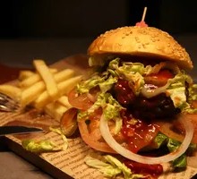 Mexican Spicy Beef Cheeseburger