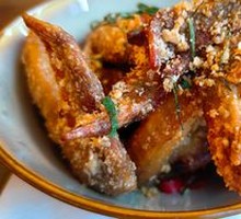 Crispy Golden Wing Delight