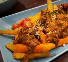 Beef Sauce Dirty Fries