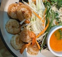 Thai Shrimp Bowl with Spicy Lime Dressing