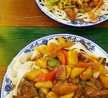 Big Plate Chicken Noodles