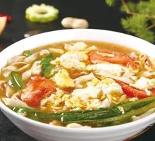 Tomato and Egg Noodles