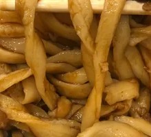Stir-Fried Knife-Sliced Noodles