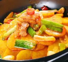 Spicy Potatoes in Dry Pot