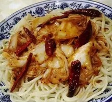 Spicy Sour Cabbage Noodles