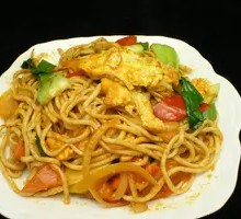 Tomato and Egg Fried Noodles
