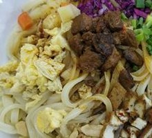 Vegetarian Noodles with Sauce