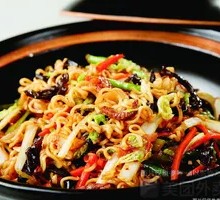 Hot Pot Instant Noodles