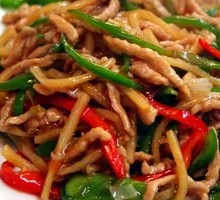 Spicy Pepper and Pork Noodles