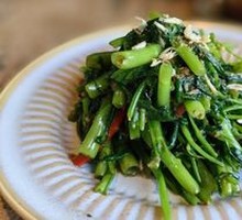 Shrimp Paste Stir-fried Water Spinach