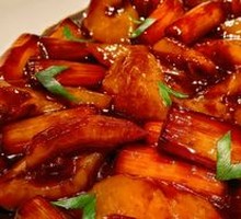 Braised Sea Cucumber with Green Onion
