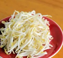 Mung Bean Sprouts