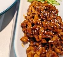 Six-Hundred-Year-Old Beijing Sauce Shredded Pork