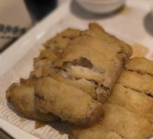 Beijing-style Braised Pork Elbow