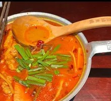 Hot Pot Trio Rice Noodles