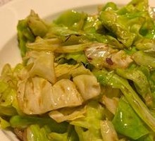 Stir-fried Shredded Napa Cabbage