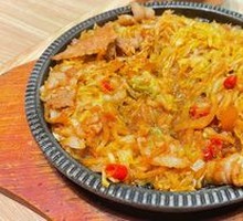 Braised Pork Belly with Sour Cabbage