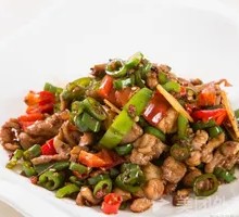 Stir-Fried Chicken Rice Bowl