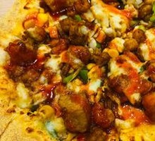 Spicy Crawfish & Tender Chicken Pizza