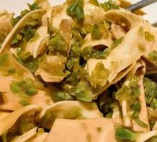 Pickled Garlic and Pig's Trotter Collar