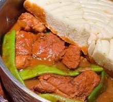 Braised Pork Ribs with Green Beans