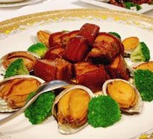 Braised Pork Belly with Abalone