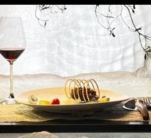 M9 Wagyu Tenderloin with Seasonal Vegetables in Sukiyaki Sauce