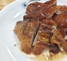 Gold-Grade Roast Duck Rice Noodles