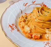 Italian Flat Noodles with Lobster and Shrimp
