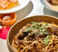 Slow-Cooked Beef Short Rib Boneless Meat Pasta