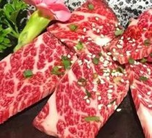 Bone-in Beef Short Ribs