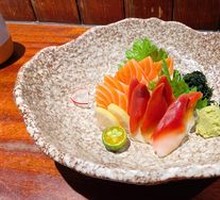 Salmon Sashimi