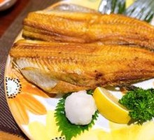 Grilled Six-Line Fish