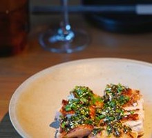 Scallion Oil Spicy麻炭烤脆皮鸡腿