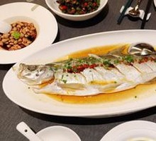 Steamed Silver Carp with Chopped Chili and Fermented Black Beans