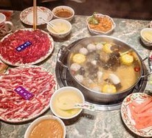 Beef tendon meatball hot pot base