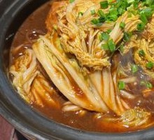 Old Alley Pot Stew Meat