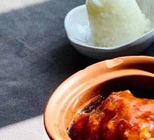 Zhang's Lion's Head Meatballs