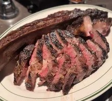 Australian Wagyu M5 Tomahawk Steak