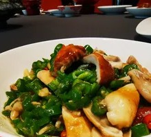 Farm Chili Stir-fried Shiitake