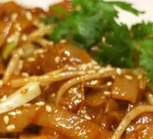 Dry-Fried Beef Rice Noodles