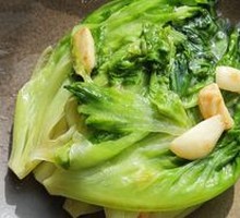 Boiled lettuce